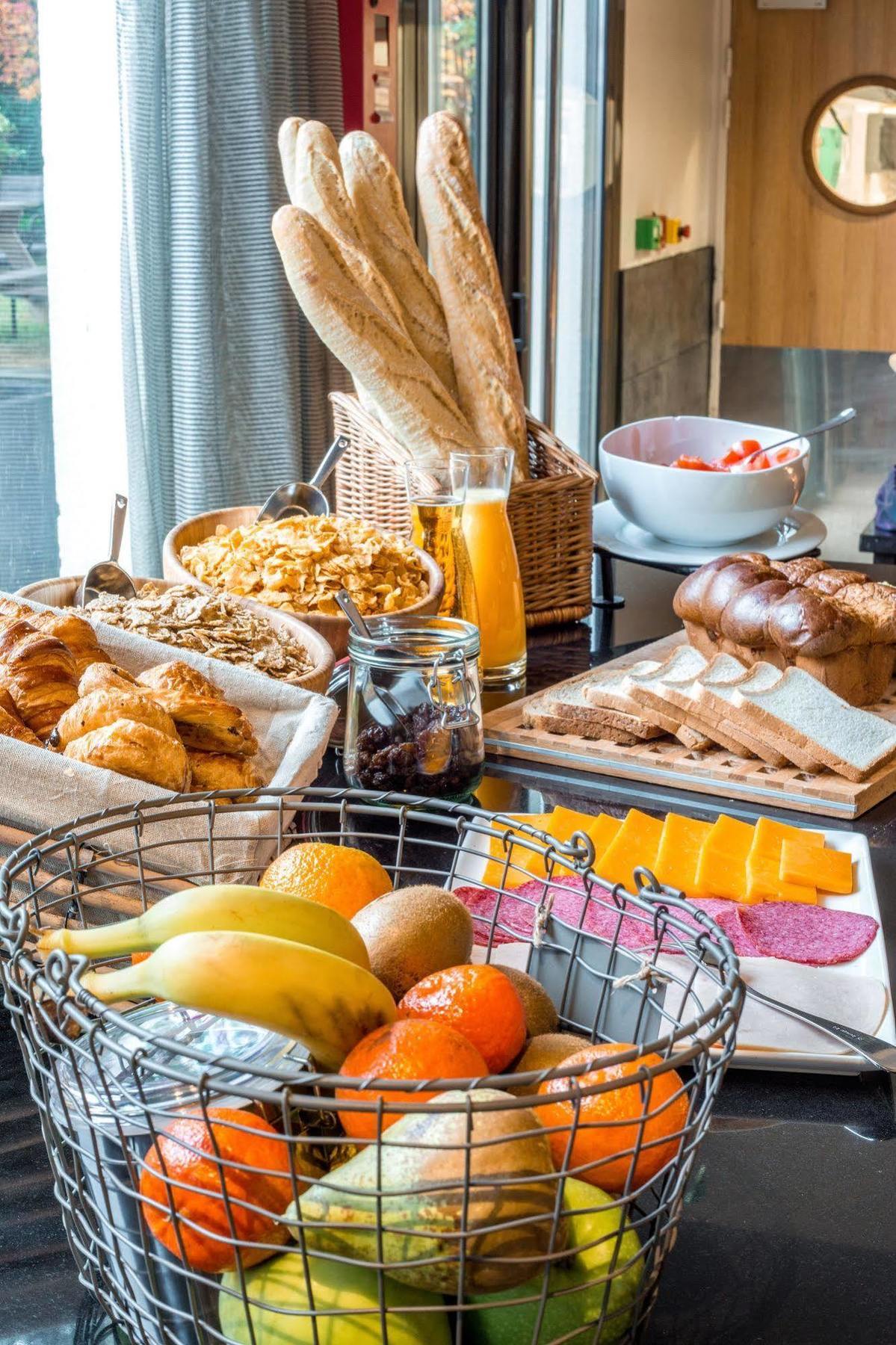 Hotel Courtyard By Marriott Paris La Defense West - Colombes Bois-Colombes Exterior foto